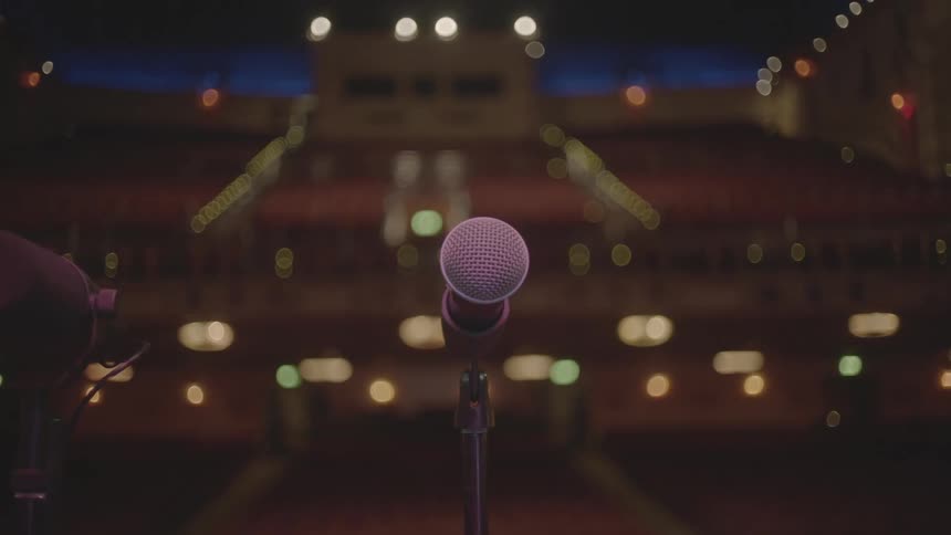 Microphone in an auditorium