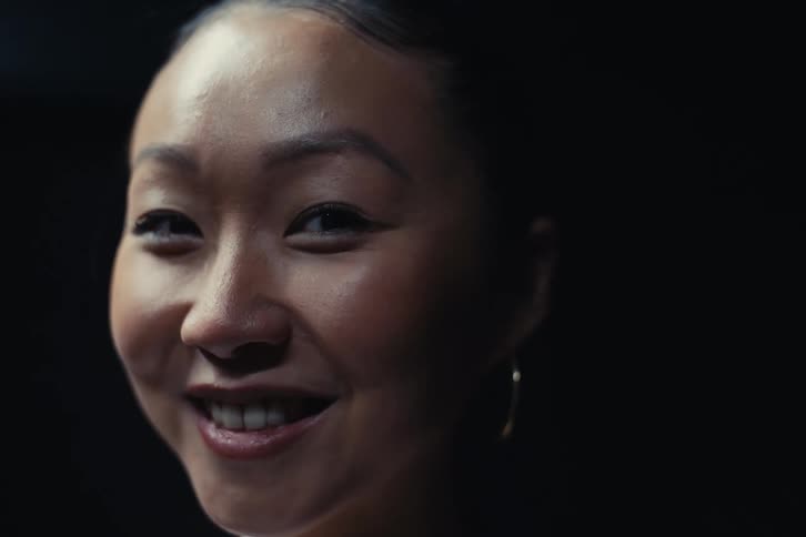 Portrait of a smiling woman