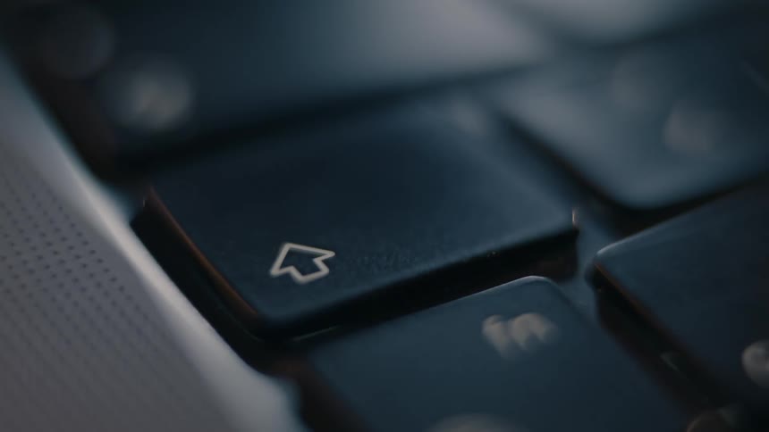 A clip of a person operating a pc