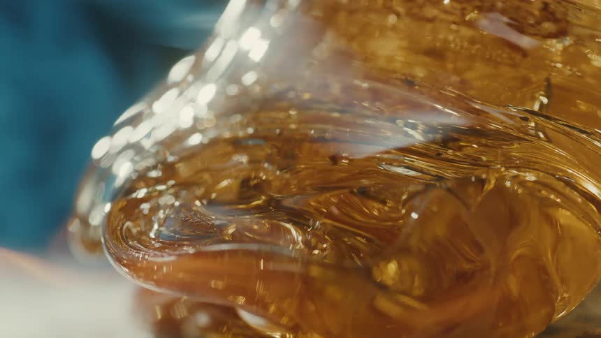 Fire is sculpting the glass