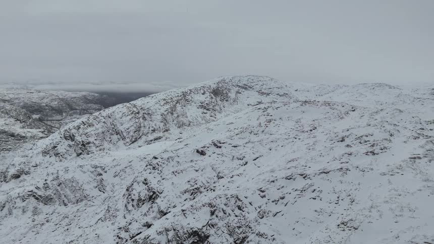 A clip of a slopy mountain
