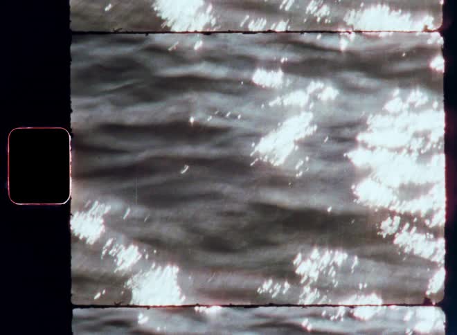 Reflection of the sun in the calm waters of the ocean