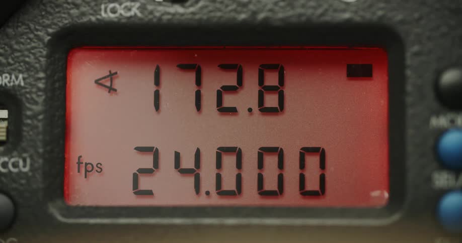 Frames per second number increases in the display of a movie camera