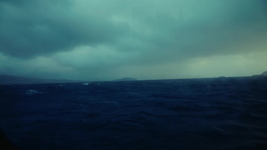 Ocean landscape on a foggy day