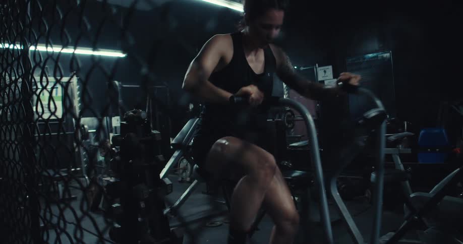 A footage of a lady working out