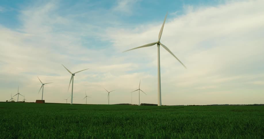 Agricultural field with wind energy platforms