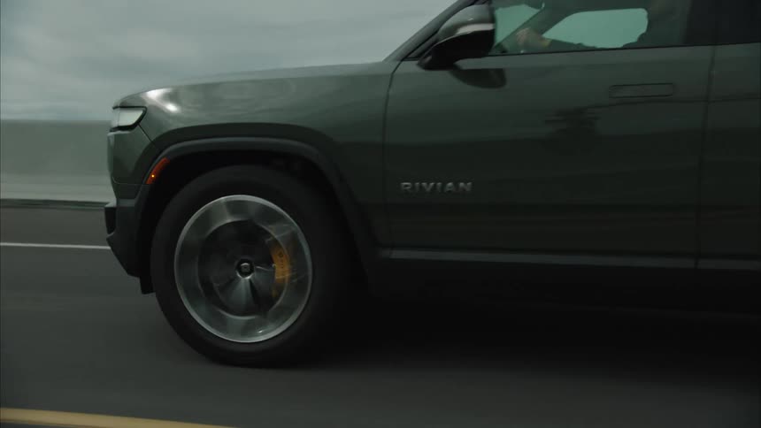 A footage of a moving car
