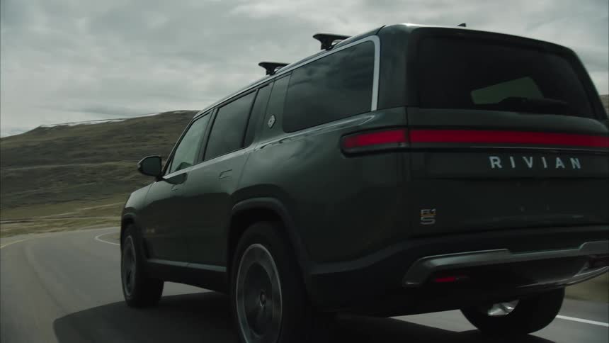 A footage of a car moving on the freeway