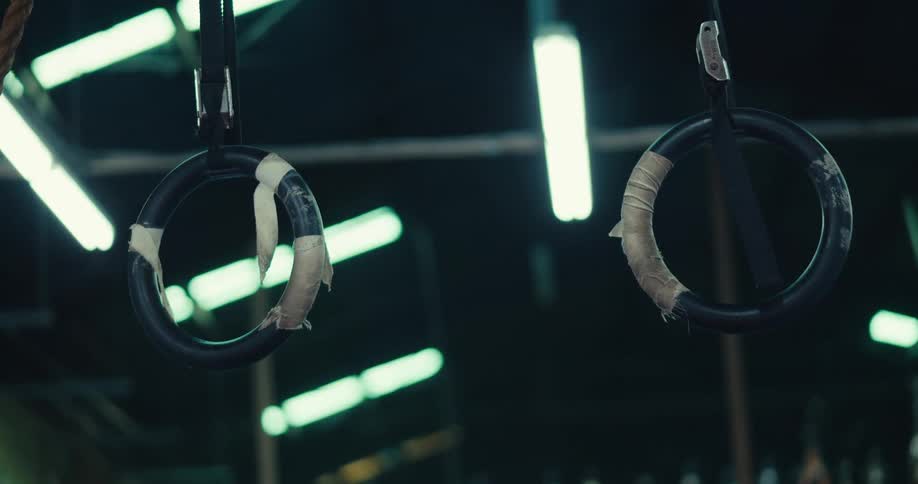 A footage of pull rings in the gym