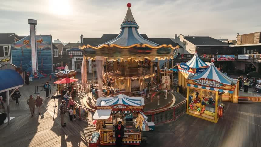 People are having fun at the amusement park