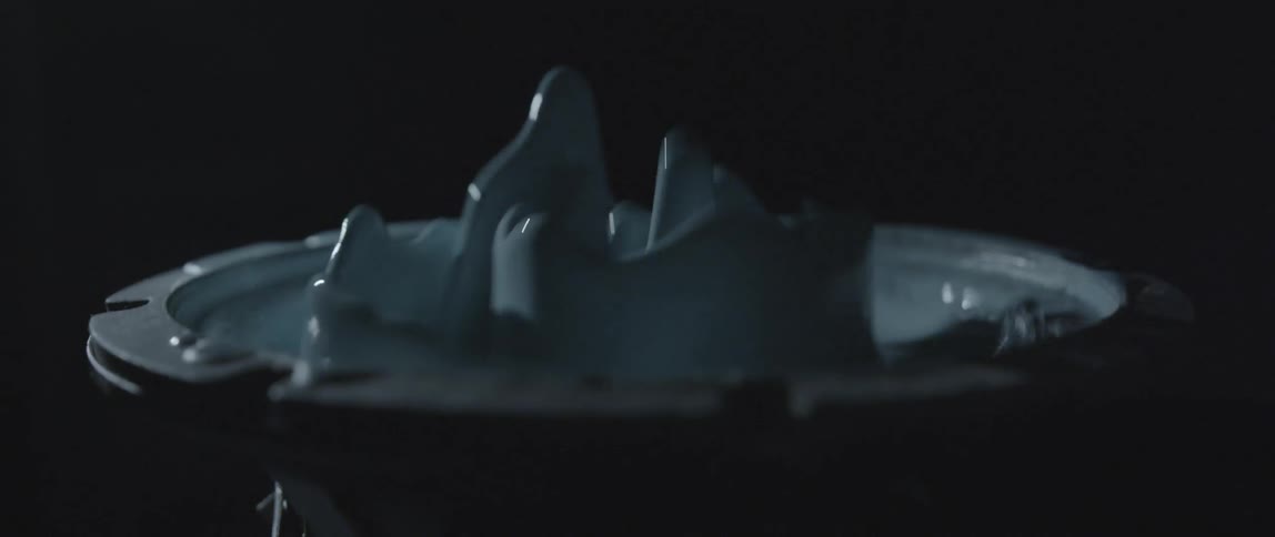 Blue paint vibrates and bounces