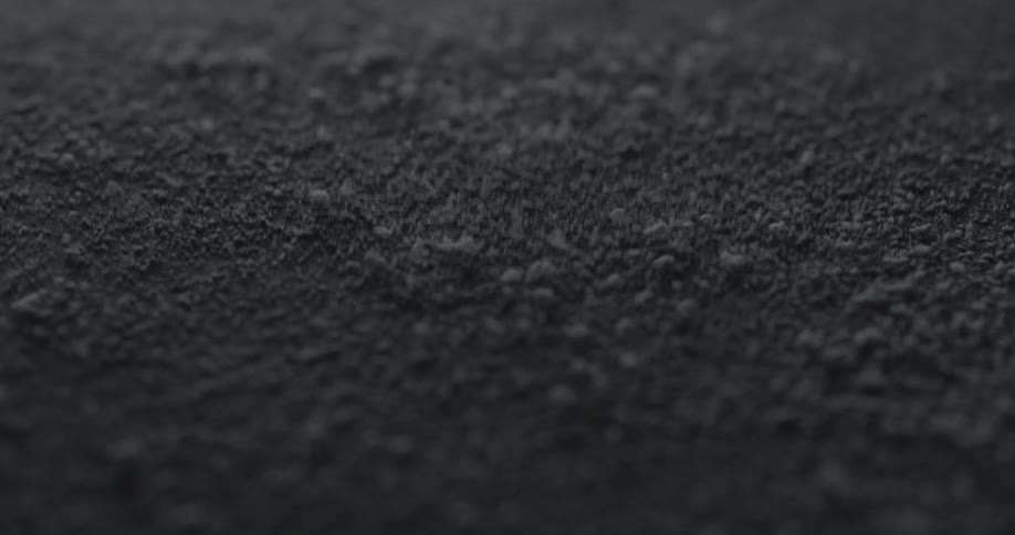 Dirt or something vibrating around