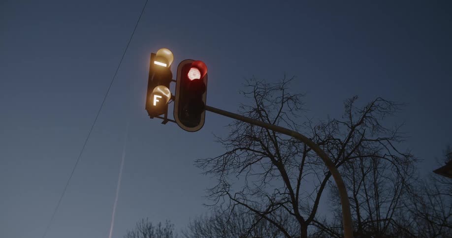 The traffic light goes from red to green