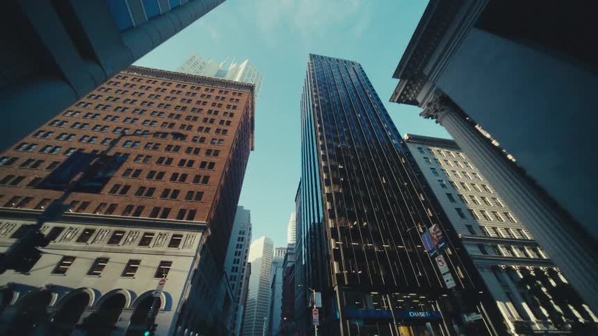 The metropolis is full of tall buildings