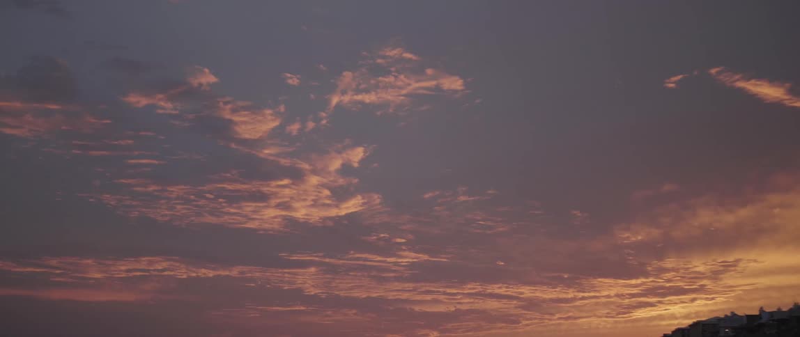 Cloudy sky in color of the sun. t