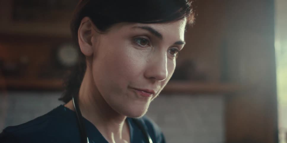 A footage of a female doctor