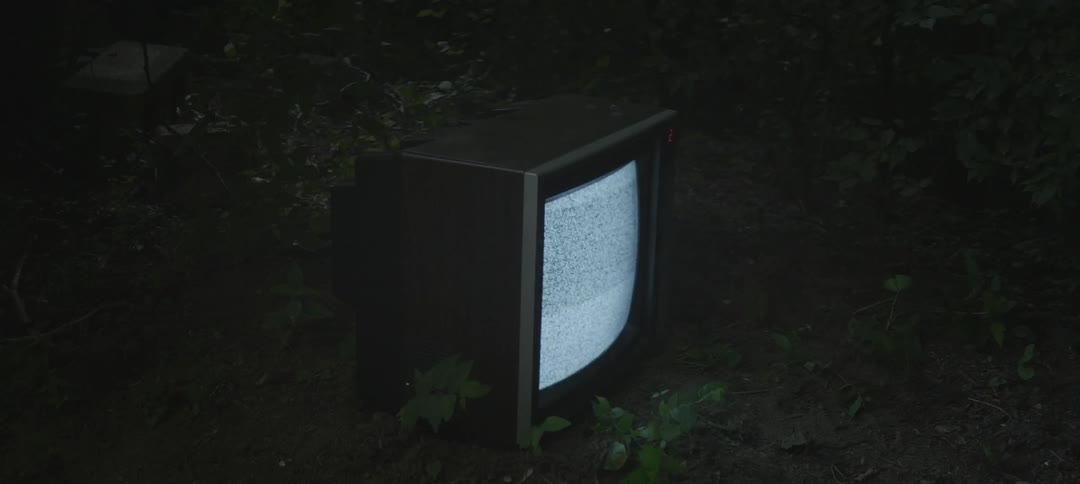 Tv flickering static outside on the ground