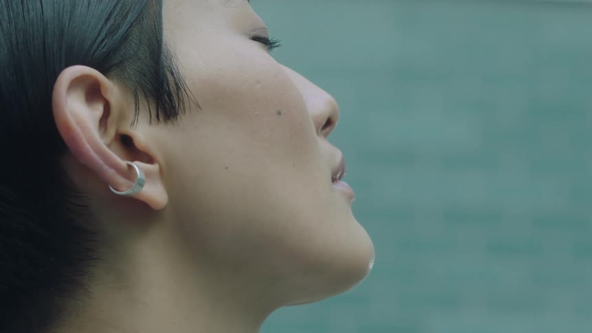 A close up footage of a ladys face