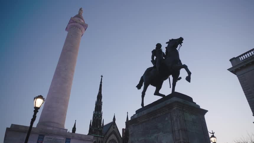 A footage of a horse rider statue outside the monument