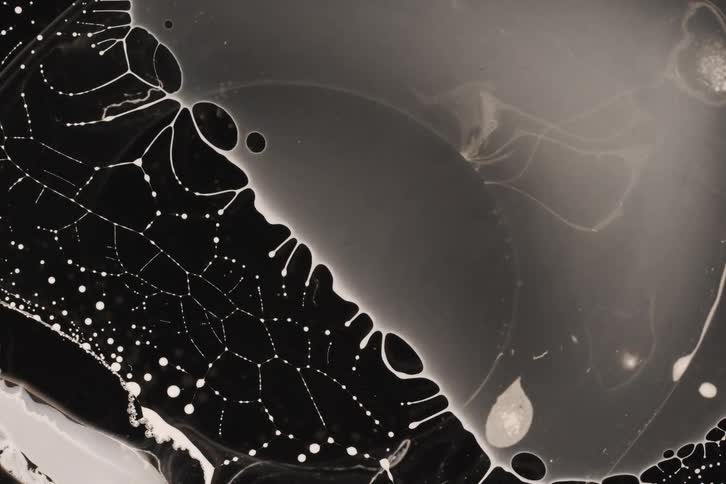 Liquid and abstract bubble drying