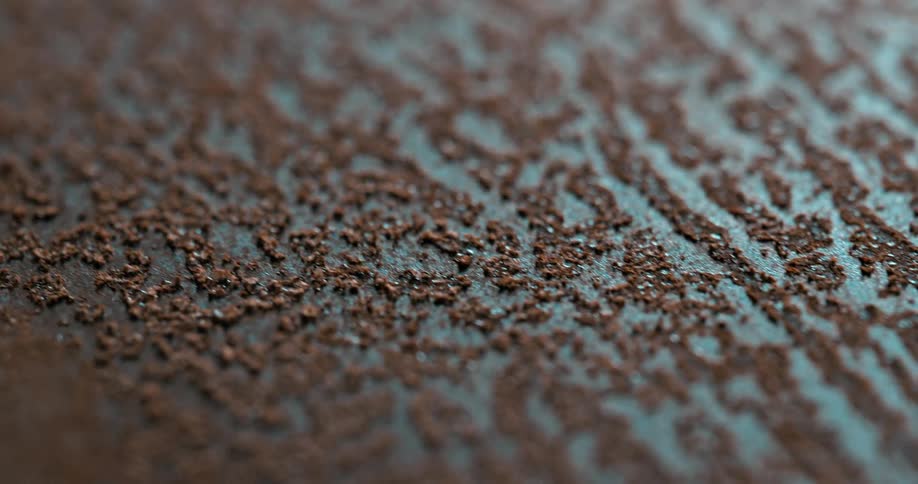 Metal surface with erosion