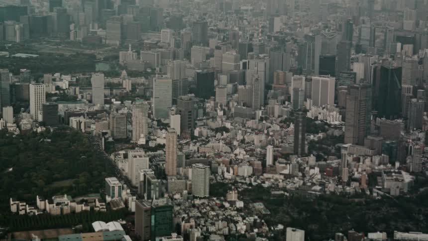 Man tall buildings are in the metropolis