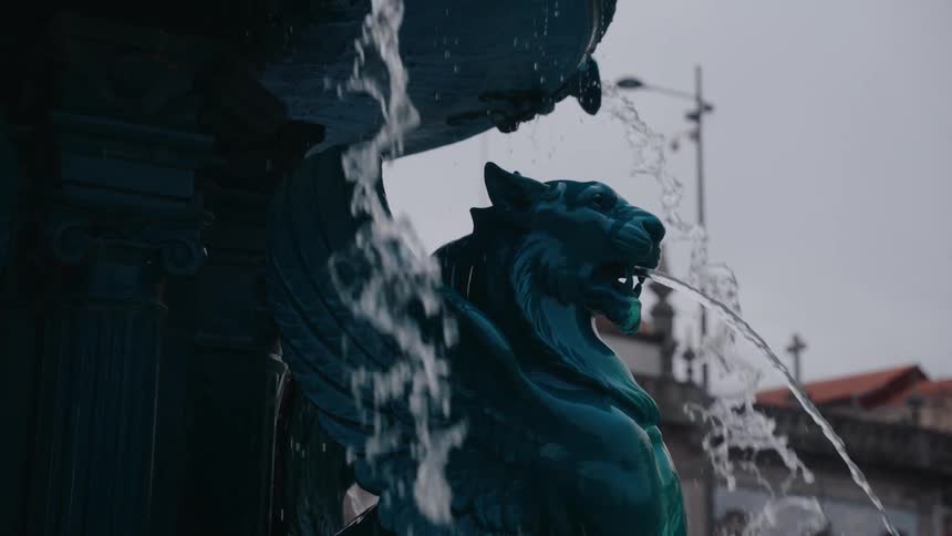 Architectural fountain gushing water