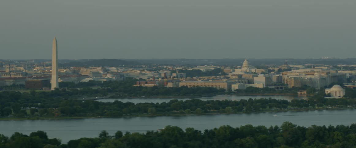 Washington monument and washington, d.c. on a smoggy day