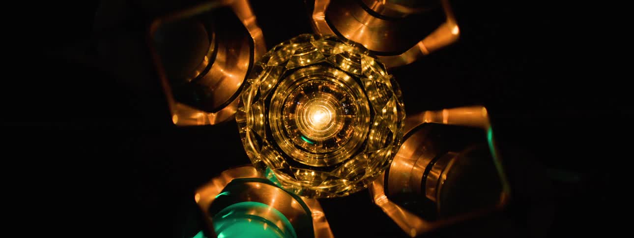 Bronze conduits produce green electricity