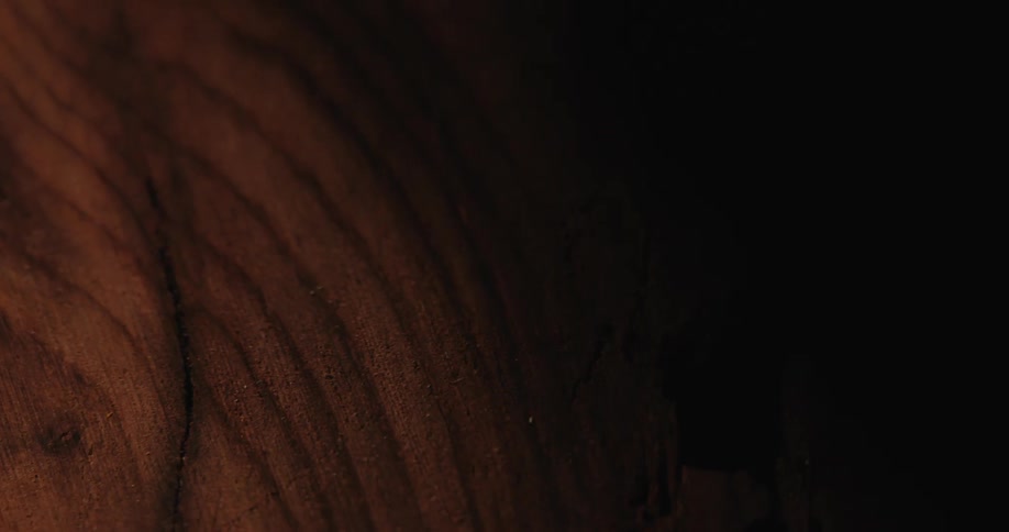 Details of curves in a wooden trunk