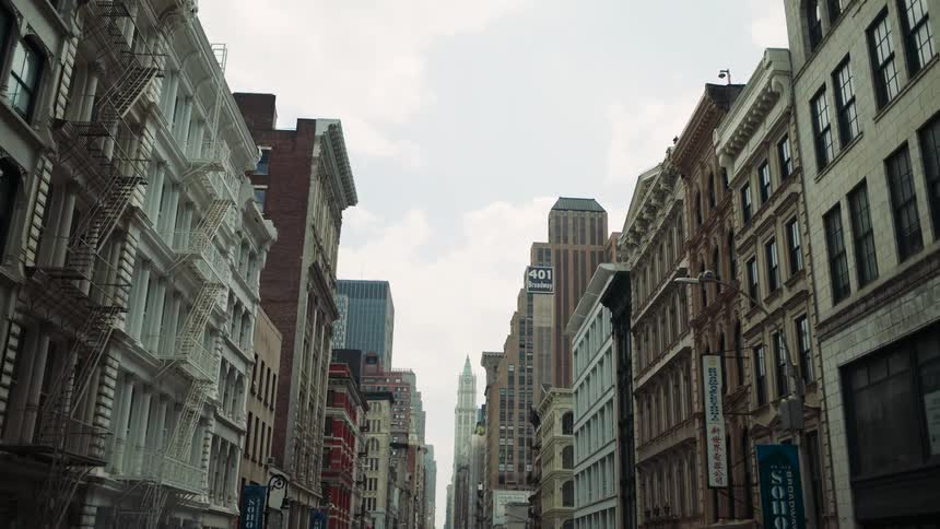 Panorama of a straight line in a metropolis