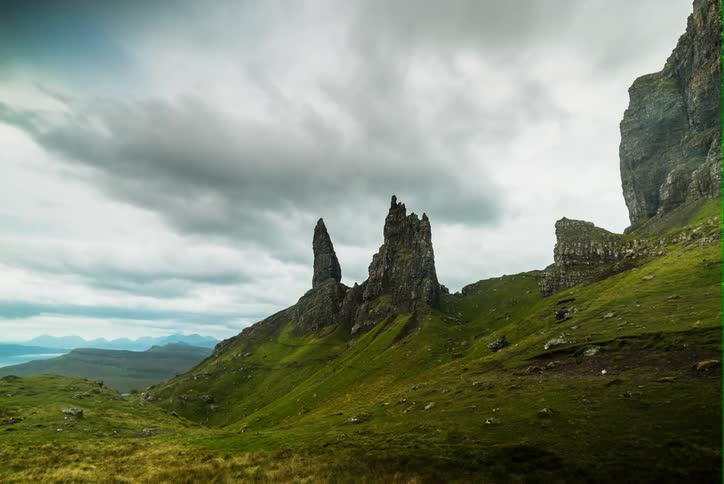 Old man of Storr cloud Timelaspe