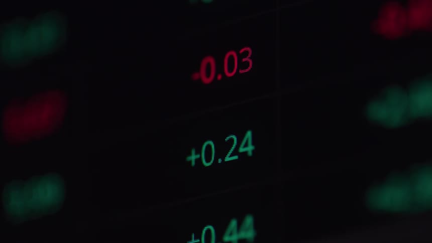 Numbers of different colors flash on the screen