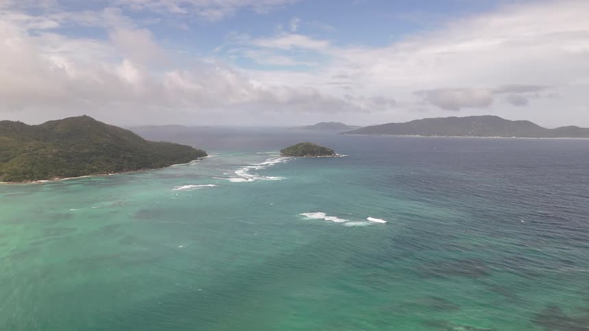 The tide is heading towards the green islands