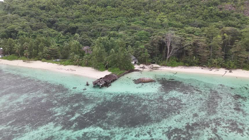 Small shelters are on the coast line