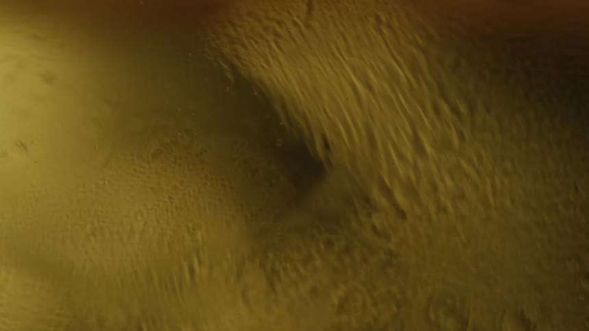 Sand ripples to creates pits and grooves