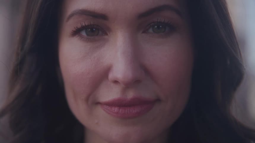 Portrait of a woman with a happy expression