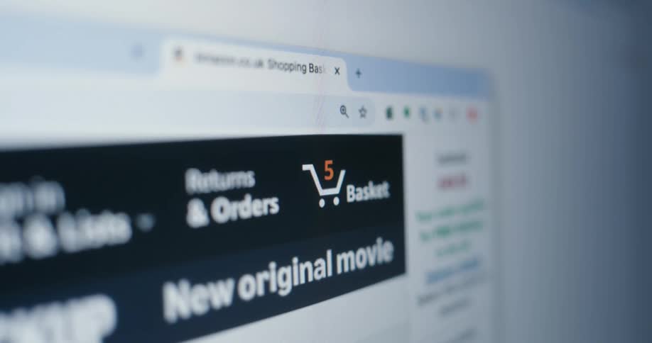 Online shopping cart showing two items on the amazon website