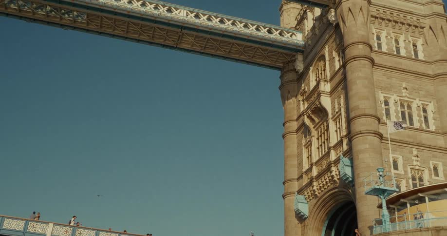 Detail of tower bridge in london under a clear blue sky