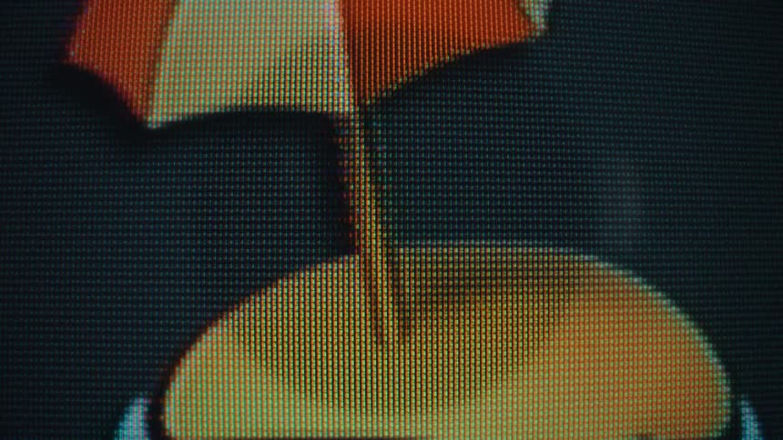 A sequence of pixelated summerthemed icons display briefly on a dark screen