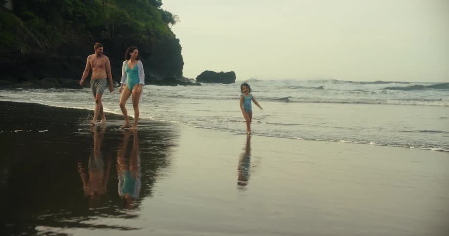 Family enjoys the beach on a summer day