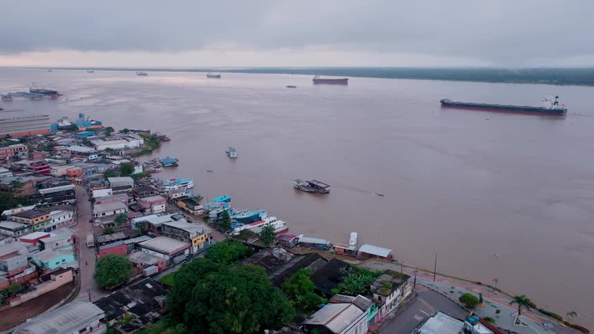 A large neighborhood on the water