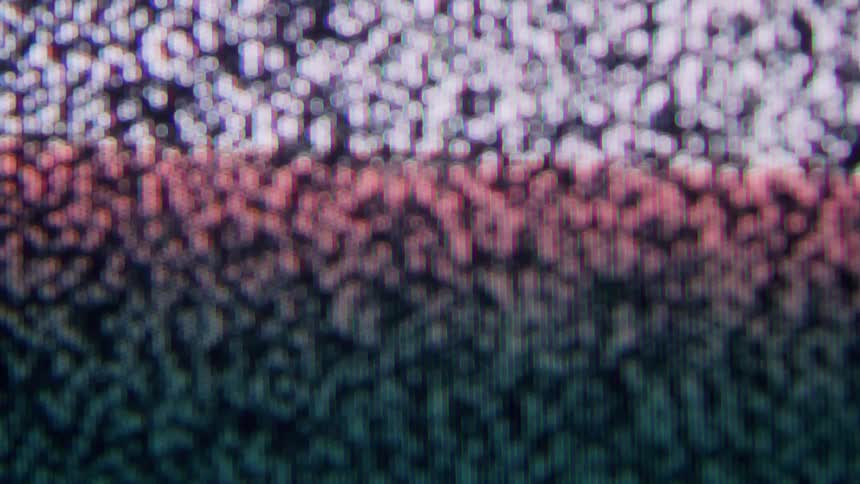 The static flickers fast on the monitor