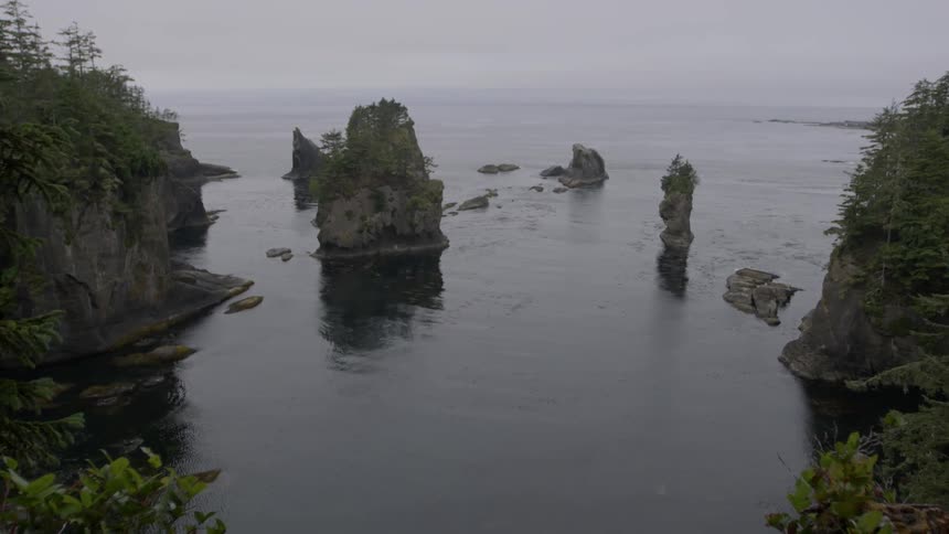 The water is still by this shore line