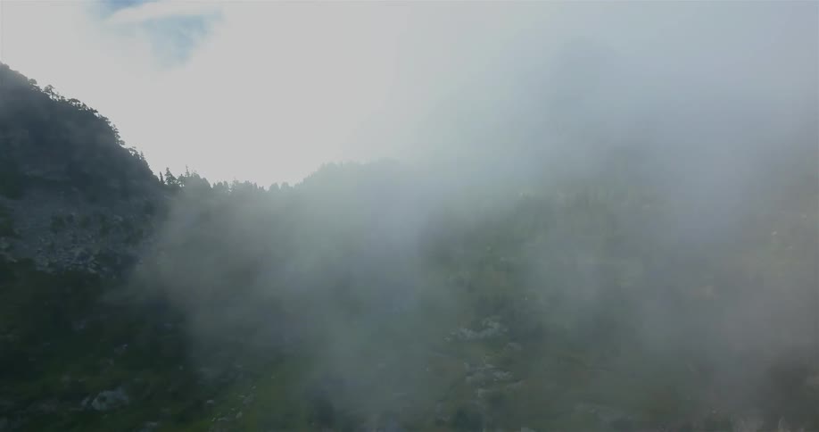 Heavy fog is on these mountains