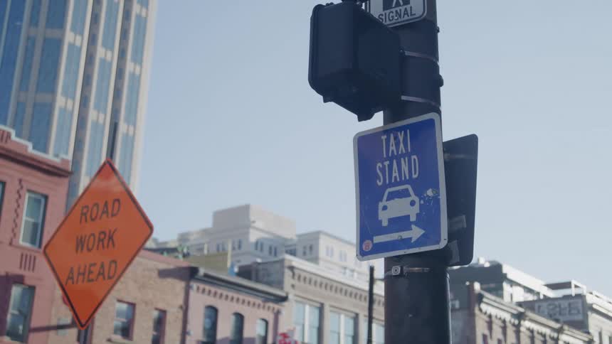 A view of a street sign in a city