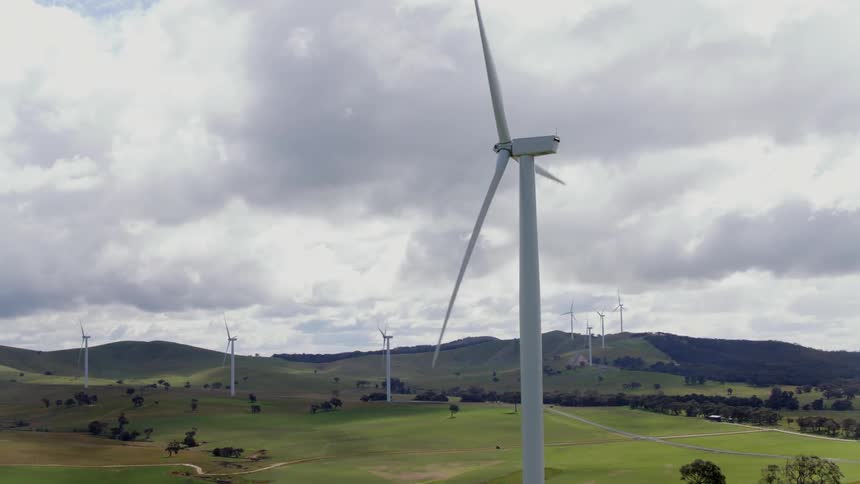 Wind turbine moving on this field