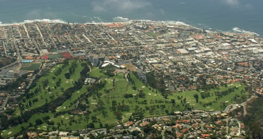 Aerial view of a golf course in La Jolla, CA