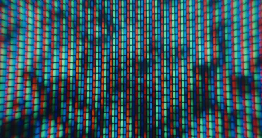 Rectangles in three different colors form stripes on a digital screen