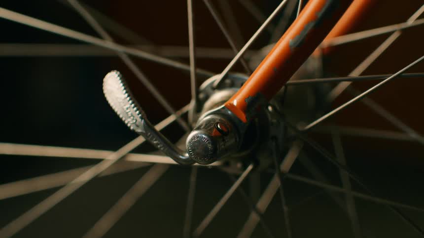 A close up of a wheel hub on a bicycle